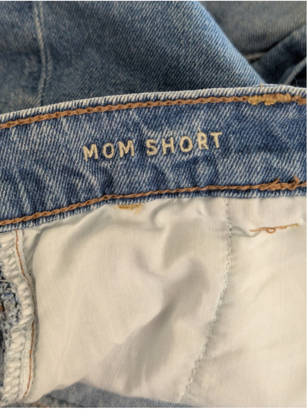 AE 4 Mom Jean Shorts High Rise Pleated Rolled Relaxed Medium Wash American Eagle - Picture 10 of 11